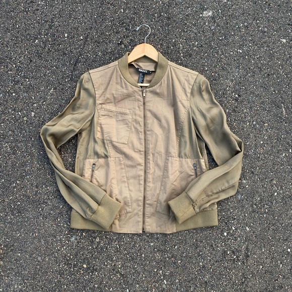 DKNY jacket - Picture 1 of 4